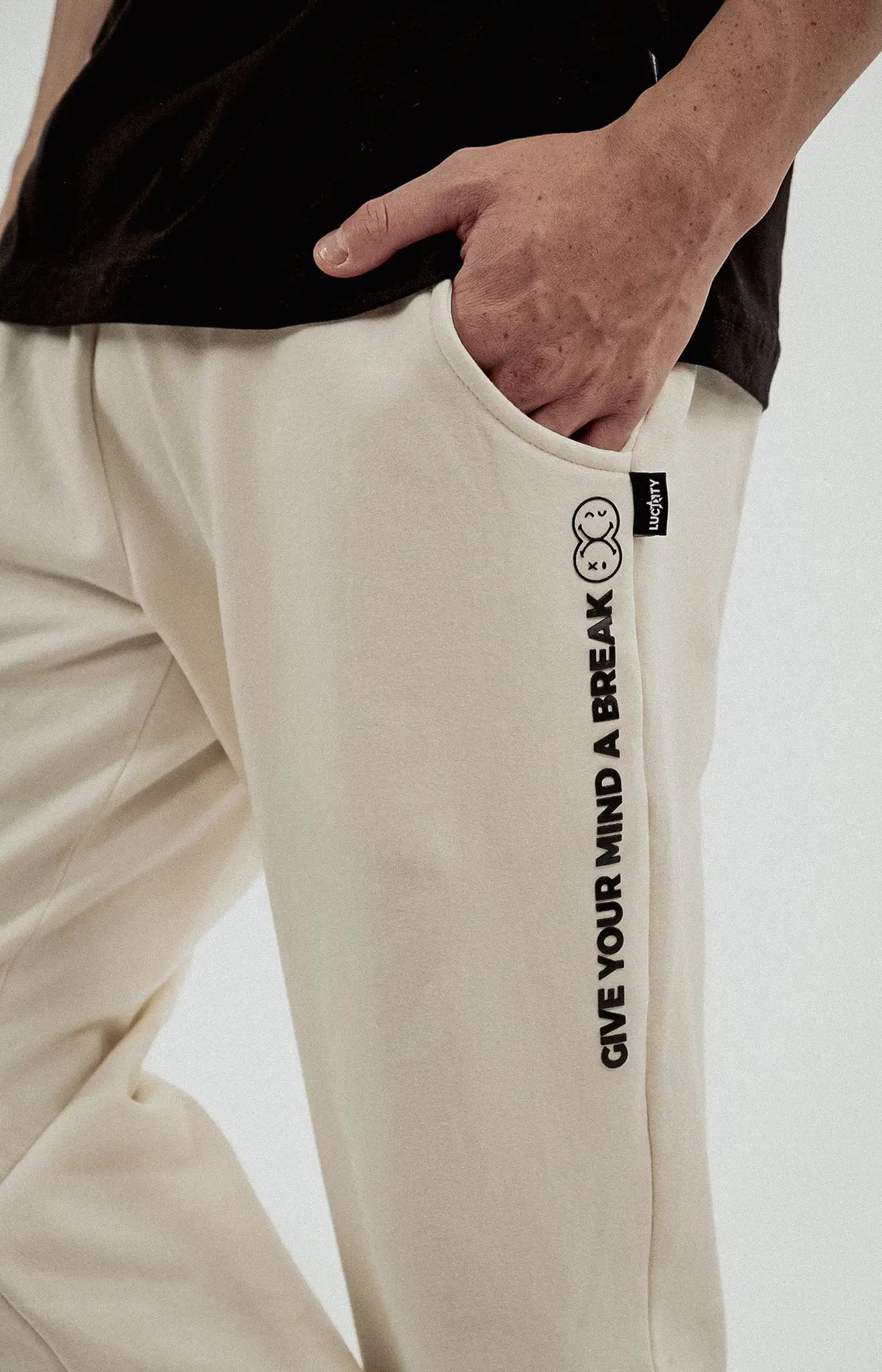 SmileyWorld® Men's Sweatpants - Off-White